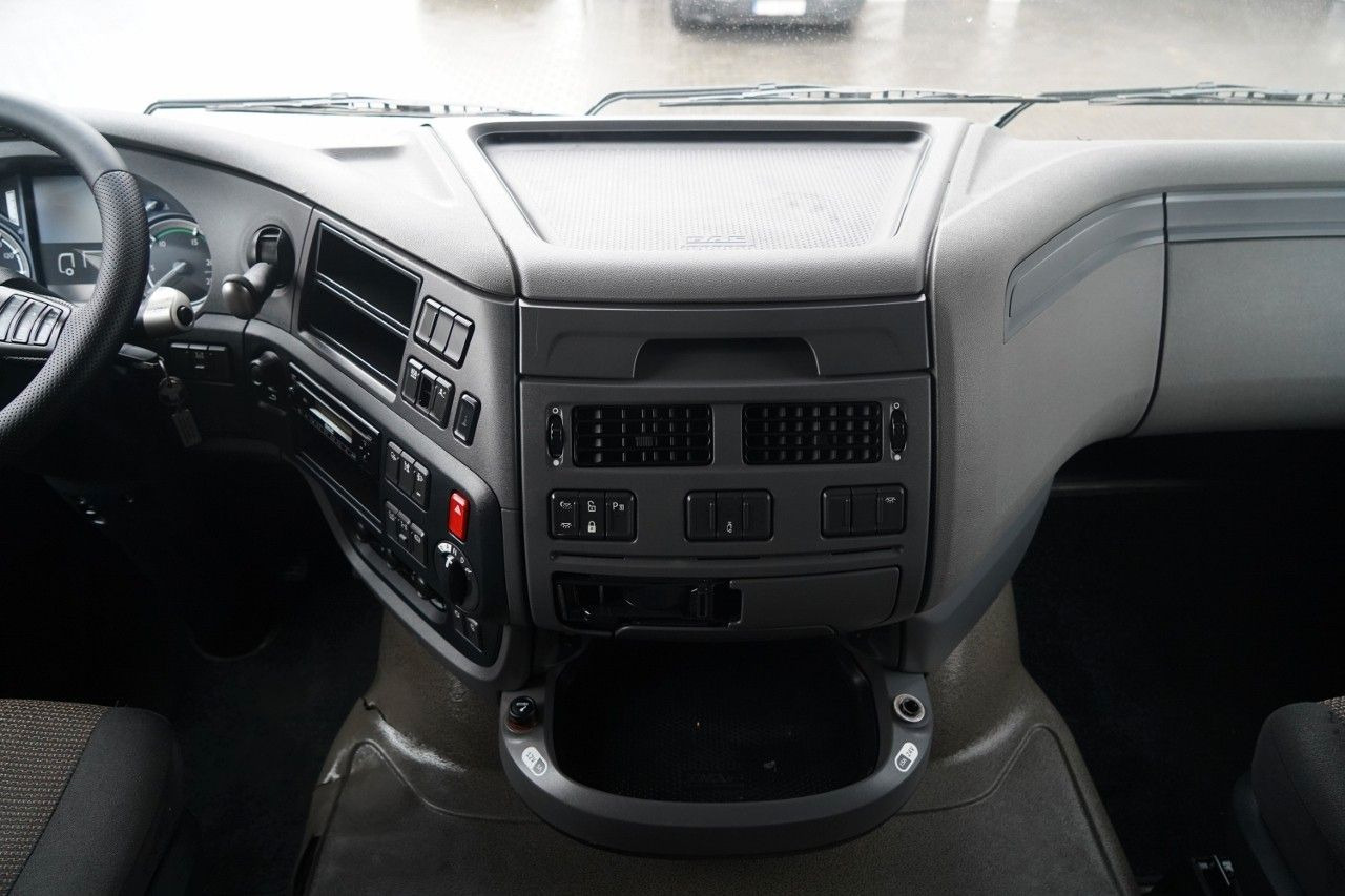 Camião transporte de veículos DAF XF 480 / LORA / LOHR / 16,5 M / 4 DOSTAWCZAKI /: foto 30 Camião transporte de veículos DAF XF 480 / LORA / LOHR / 16,5 M / 4 DOSTAWCZAKI /: foto 30