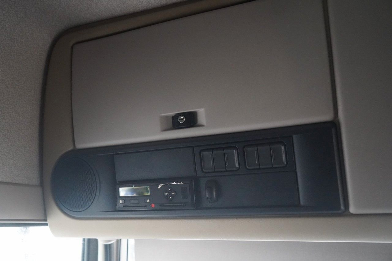 Camião transporte de veículos DAF XF 480 / LORA / LOHR / 16,5 M / 4 DOSTAWCZAKI /: foto 32 Camião transporte de veículos DAF XF 480 / LORA / LOHR / 16,5 M / 4 DOSTAWCZAKI /: foto 32