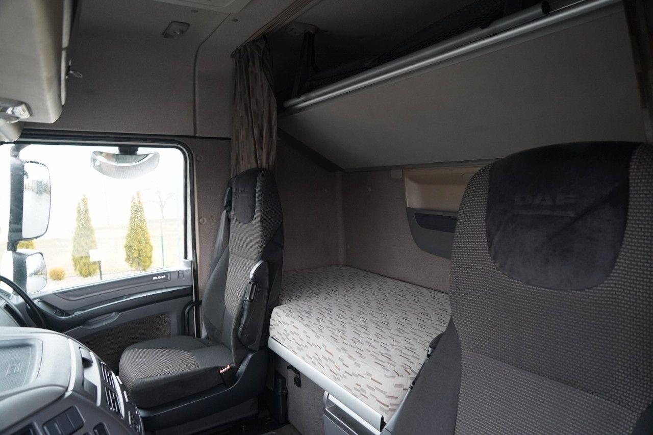 Camião transporte de veículos DAF XF 480 / LORA / LOHR / 16,5 M / 4 DOSTAWCZAKI /: foto 26 Camião transporte de veículos DAF XF 480 / LORA / LOHR / 16,5 M / 4 DOSTAWCZAKI /: foto 26