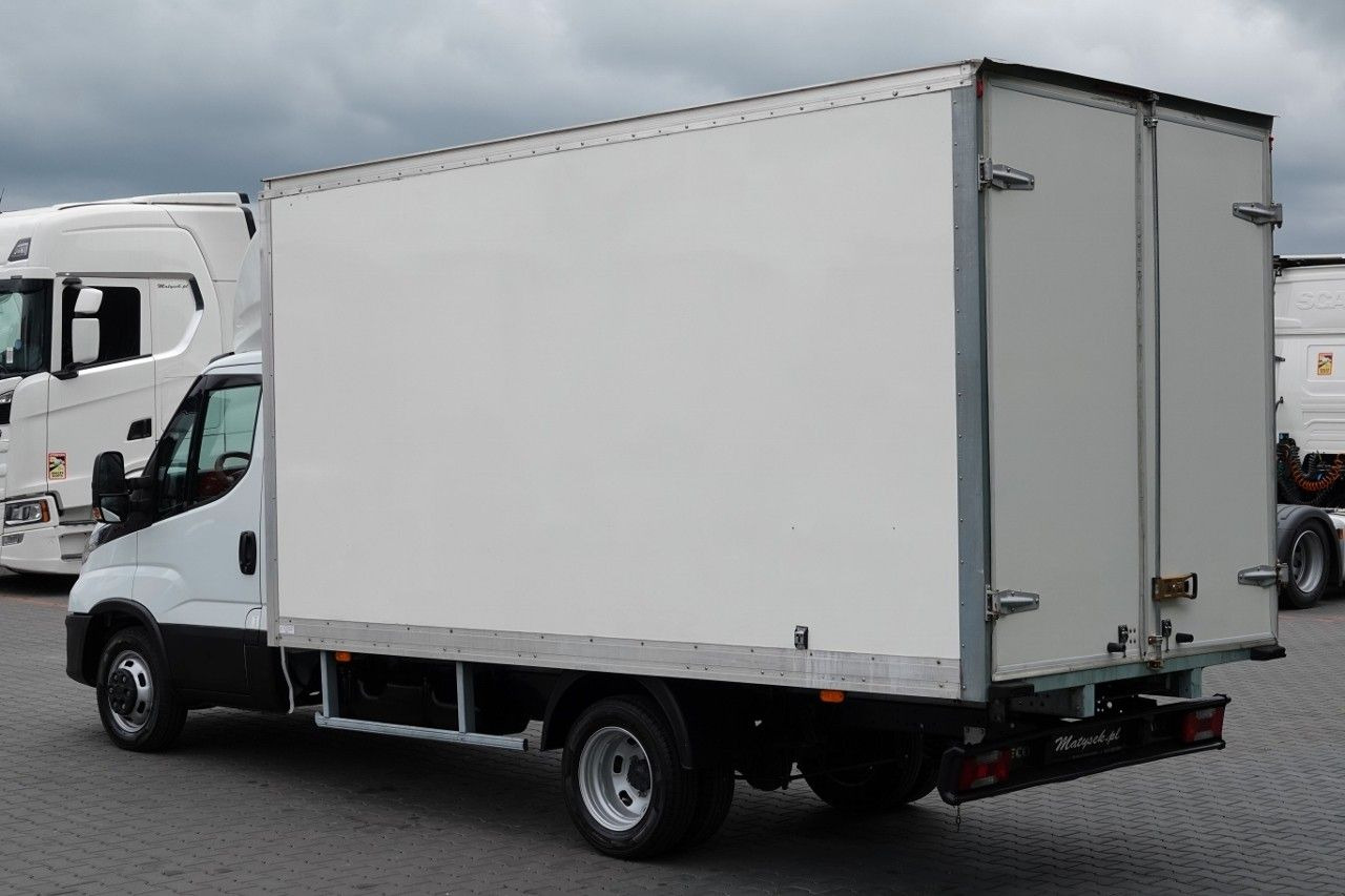 Iveco DAILY 3,0 D / KONTENER / 2020 ROK /BLIŹNIAK / SP - Carrinha frigorífica: foto 4 Iveco DAILY 3,0 D / KONTENER / 2020 ROK /BLIŹNIAK / SP - Carrinha frigorífica: foto 4