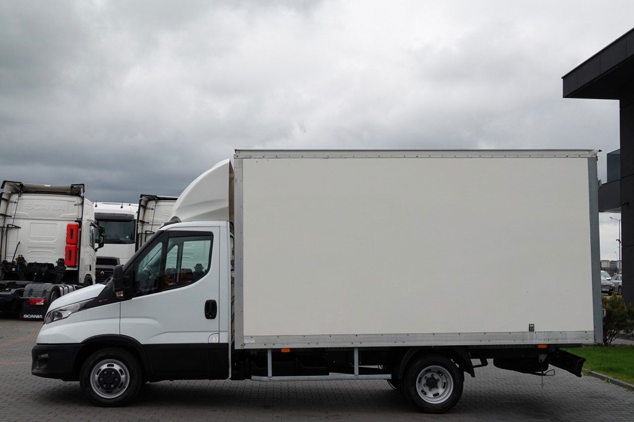Iveco DAILY 3,0 D / KONTENER / 2020 ROK /BLIŹNIAK / SP - Carrinha frigorífica: foto 3 Iveco DAILY 3,0 D / KONTENER / 2020 ROK /BLIŹNIAK / SP - Carrinha frigorífica: foto 3