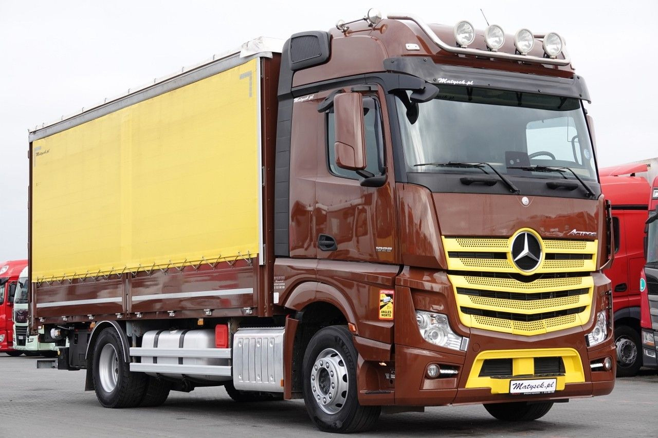 Mercedes-Benz ACTROS 1845 / 4X2 / SOLÓWKA / BURTO-FIRANKA 6,5M - Camião de lona: foto 4 Mercedes-Benz ACTROS 1845 / 4X2 / SOLÓWKA / BURTO-FIRANKA 6,5M - Camião de lona: foto 4
