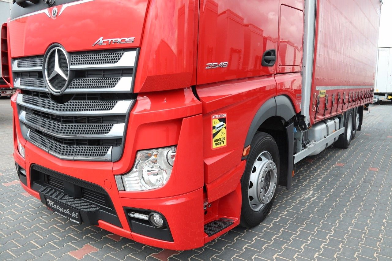 Mercedes-Benz ACTROS 2548 / ZESTAW TANDEM 120 M3 / PRZEJAZDOWY - Camião de lona: foto 5 Mercedes-Benz ACTROS 2548 / ZESTAW TANDEM 120 M3 / PRZEJAZDOWY - Camião de lona: foto 5