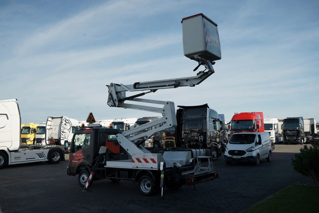 Nissan CABSTAR / ZWYŻKA 16,3 METRÓW / BLIŹNIAK / UDŹWIG - Caminhão com plataforma aérea: foto 4 Nissan CABSTAR / ZWYŻKA 16,3 METRÓW / BLIŹNIAK / UDŹWIG - Caminhão com plataforma aérea: foto 4