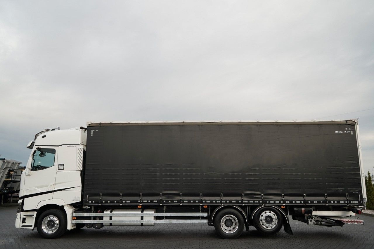 Renault T 440 / 6X2 / SOLÓWKA / FIRANKA 9.5 M / I-PARK C - Camião de lona: foto 4 Renault T 440 / 6X2 / SOLÓWKA / FIRANKA 9.5 M / I-PARK C - Camião de lona: foto 4