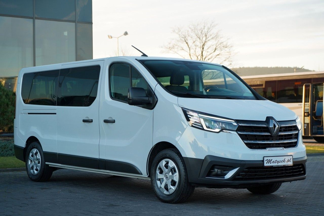 Renault TRAFIC III / BUS / 9 MIEJSC / PIERWSZY WŁAŚCICIE - Furgão de passageiros: foto 2 Renault TRAFIC III / BUS / 9 MIEJSC / PIERWSZY WŁAŚCICIE - Furgão de passageiros: foto 2