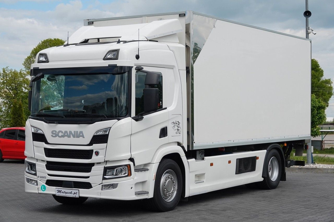 Scania P 280 / 4x2 / CHŁODNIA -6,2 M / AGREGAT FRIGO BL - Camião furgão: foto 2 Scania P 280 / 4x2 / CHŁODNIA -6,2 M / AGREGAT FRIGO BL - Camião furgão: foto 2