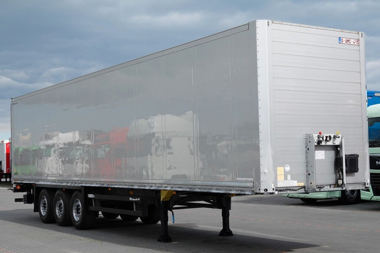 Schmitz Cargobull KOFFER / 2017 ROK / WINDA DHOLLANDIA ZAŁADOWCZ - Semi-reboque frigorífico: foto 4 Schmitz Cargobull KOFFER / 2017 ROK / WINDA DHOLLANDIA ZAŁADOWCZ - Semi-reboque frigorífico: foto 4