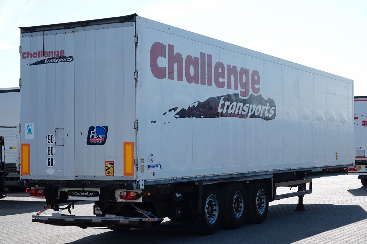 Schmitz Cargobull KONTENER KOFFER / WINDA MBB / SAF / SPROWADZONA - Semi-reboque frigorífico: foto 4 Schmitz Cargobull KONTENER KOFFER / WINDA MBB / SAF / SPROWADZONA - Semi-reboque frigorífico: foto 4