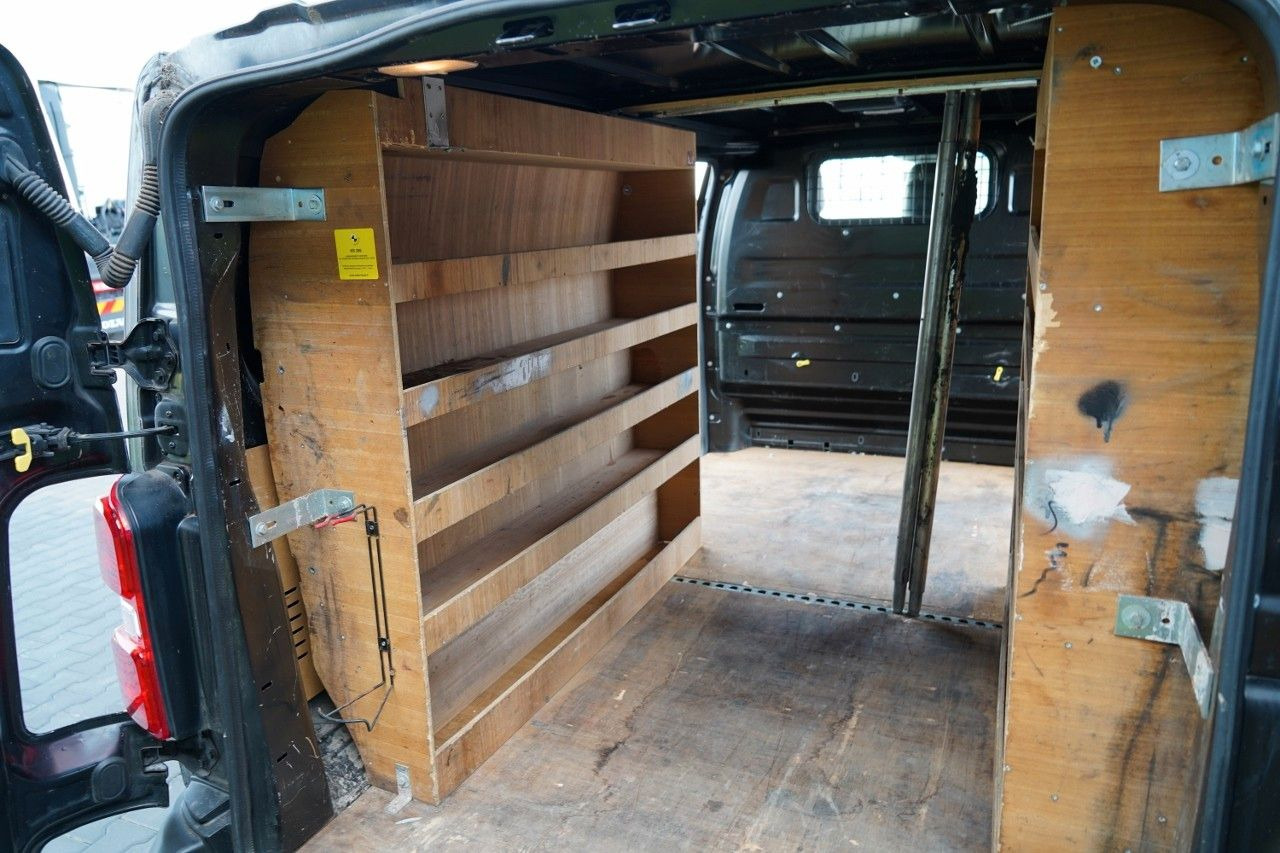 Furgão compacto Toyota PROACE / FURGON / BLASZAK / 2.0 D / ZABUDOWA: foto 10 Furgão compacto Toyota PROACE / FURGON / BLASZAK / 2.0 D / ZABUDOWA: foto 10