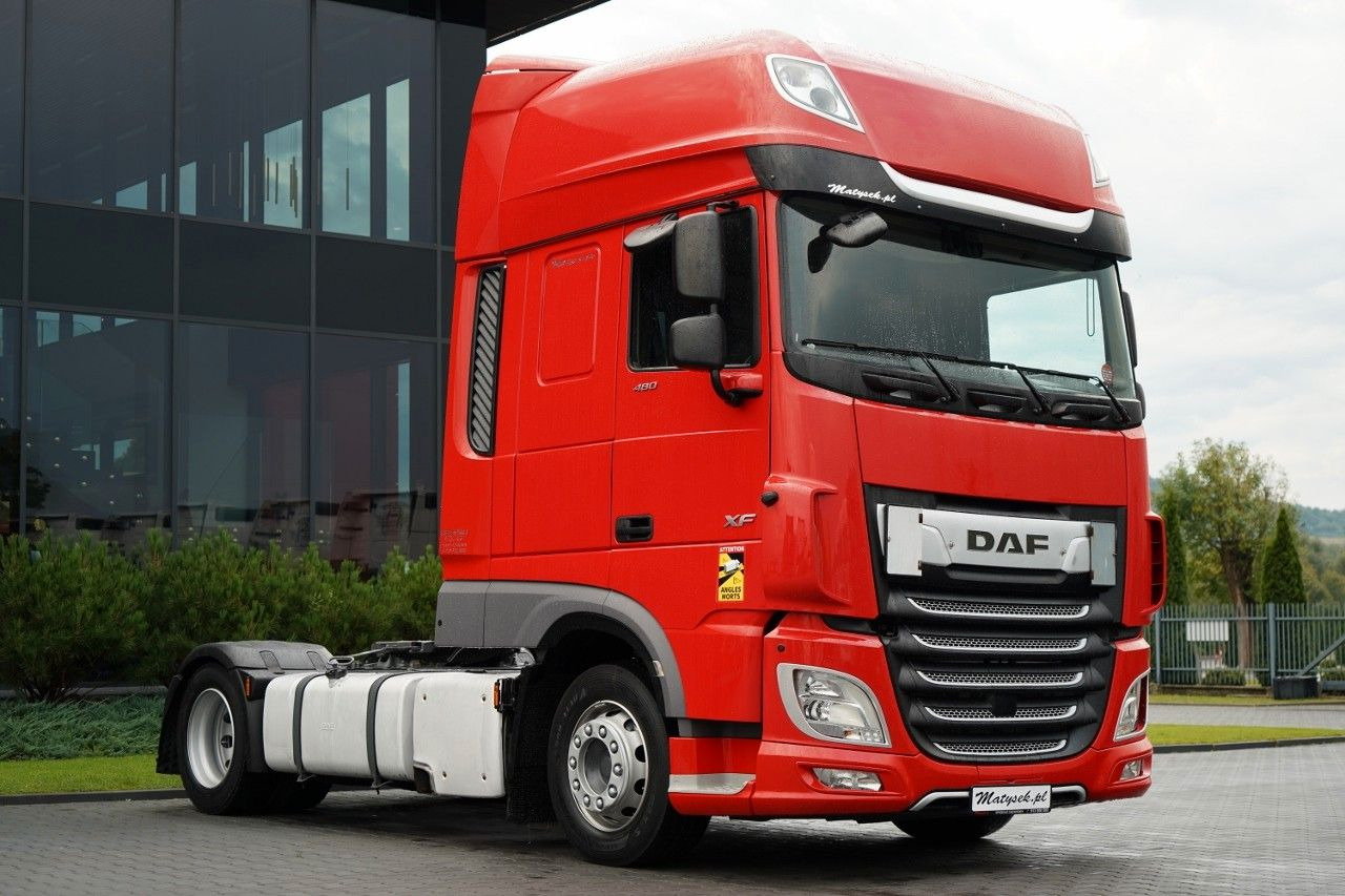 DAF XF 480 / LOW DECK / MEGA / 2021 / SSC / PO KONTR - Tractor: foto 1 DAF XF 480 / LOW DECK / MEGA / 2021 / SSC / PO KONTR - Tractor: foto 1