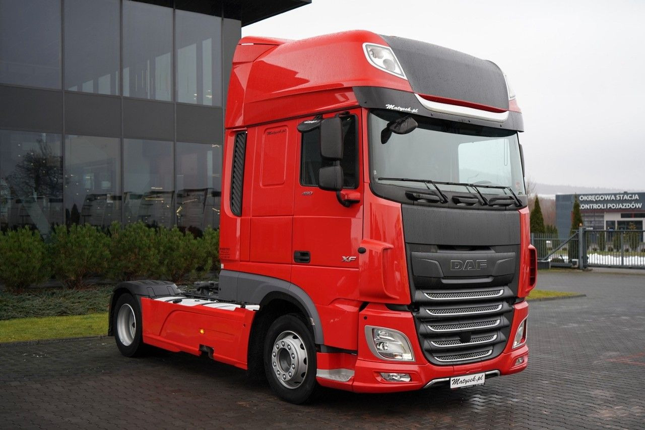 DAF XF 480 / LOW DECK / SUPER SPACE CAB / MEGA / 202 - Tractor: foto 2 DAF XF 480 / LOW DECK / SUPER SPACE CAB / MEGA / 202 - Tractor: foto 2