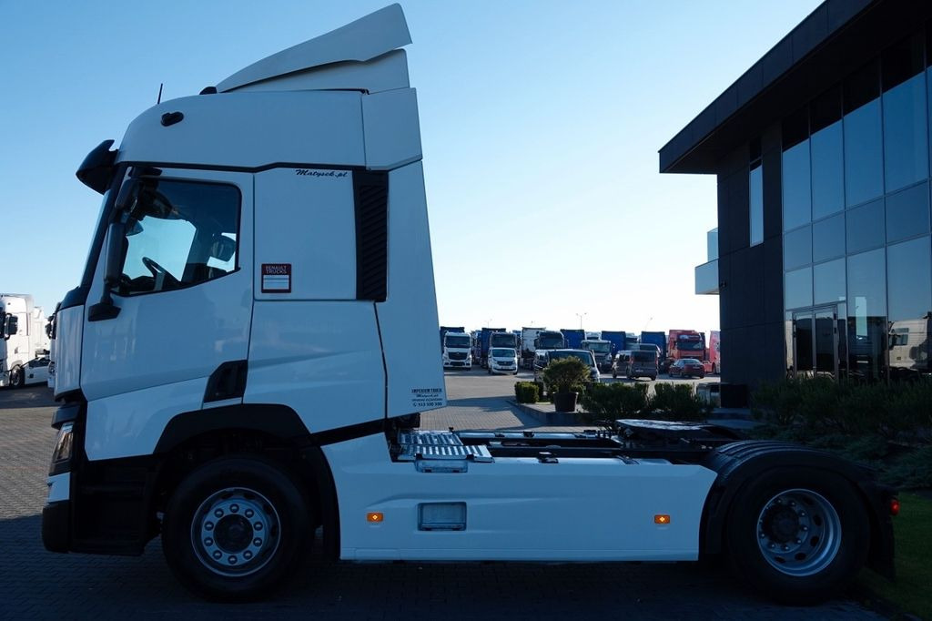 Renault T 480 / 13L / 2017 ROK - Tractor: foto 3 Renault T 480 / 13L / 2017 ROK - Tractor: foto 3