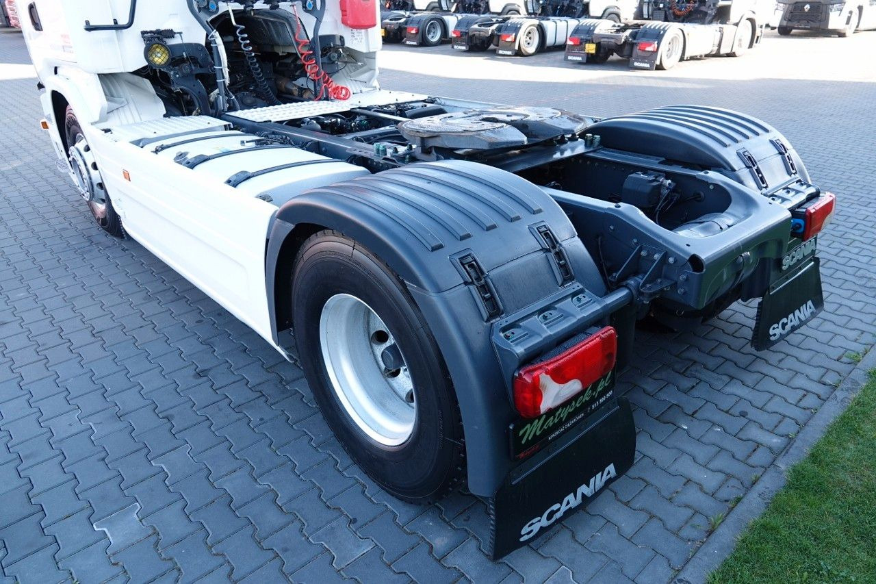 Tractor Scania G 490 / RETARDER / HIGHLINE / ALUFELGI / SPROWA Scania G 490 / RETARDER / HIGHLINE / ALUFELGI / SPROWA: foto 10 Tractor Scania G 490 / RETARDER / HIGHLINE / ALUFELGI / SPROWA Scania G 490 / RETARDER / HIGHLINE / ALUFELGI / SPROWA: foto 10