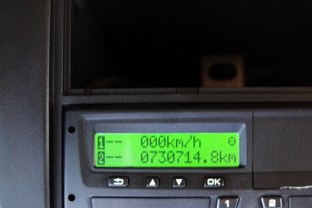 Tractor Scania G 490 / RETARDER / HIGHLINE / ALUFELGI / SPROWA Scania G 490 / RETARDER / HIGHLINE / ALUFELGI / SPROWA: foto 19 Tractor Scania G 490 / RETARDER / HIGHLINE / ALUFELGI / SPROWA Scania G 490 / RETARDER / HIGHLINE / ALUFELGI / SPROWA: foto 19