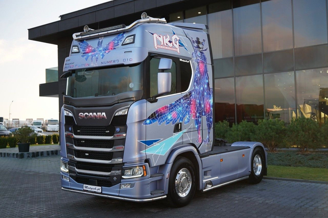 Scania S 580 / V8 / ORGINALNA EDYCJA LIMITED / NR 010 / - Tractor: foto 2 Scania S 580 / V8 / ORGINALNA EDYCJA LIMITED / NR 010 / - Tractor: foto 2