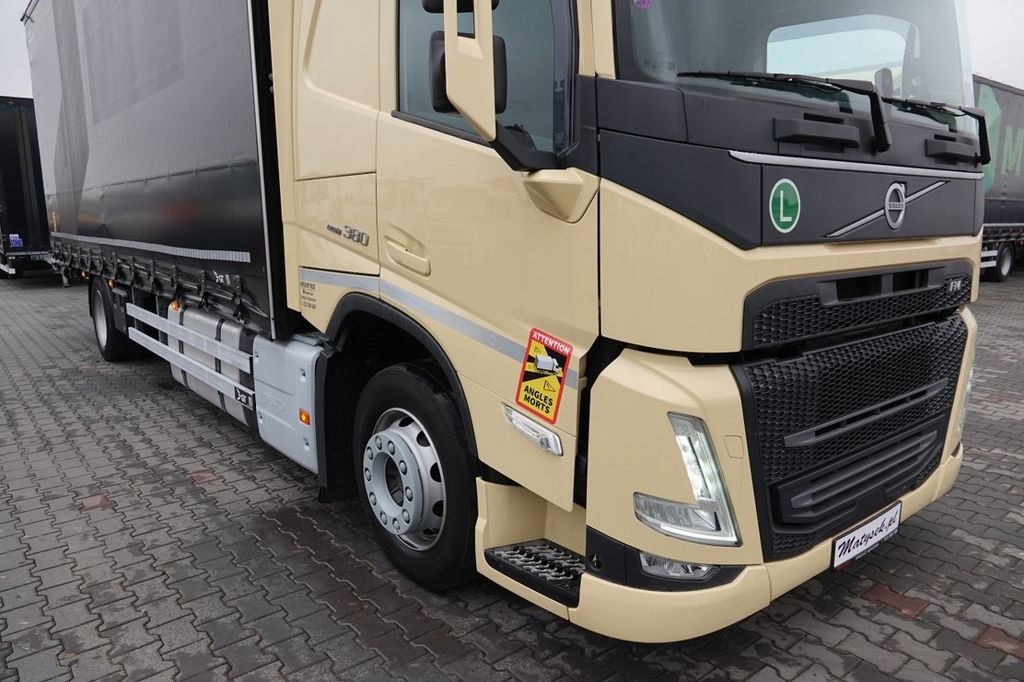Volvo FM 380 / FIRANKA- 7,7 m / 60m3 / PODNOSZONY DACH - Camião de lona: foto 5 Volvo FM 380 / FIRANKA- 7,7 m / 60m3 / PODNOSZONY DACH - Camião de lona: foto 5