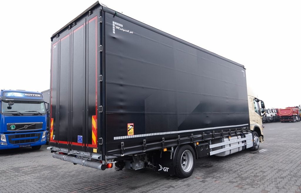 Volvo FM 380 / FIRANKA- 7,7 m / 60m3 / PODNOSZONY DACH - Camião de lona: foto 4 Volvo FM 380 / FIRANKA- 7,7 m / 60m3 / PODNOSZONY DACH - Camião de lona: foto 4