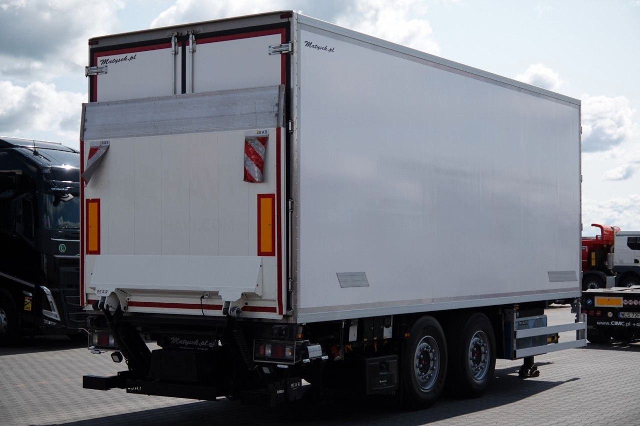 Wielton PRZYCZEPA CHŁODNIA / IGLOOCAR / THERMO KING - FR - Reboque frigorífico: foto 3 Wielton PRZYCZEPA CHŁODNIA / IGLOOCAR / THERMO KING - FR - Reboque frigorífico: foto 3
