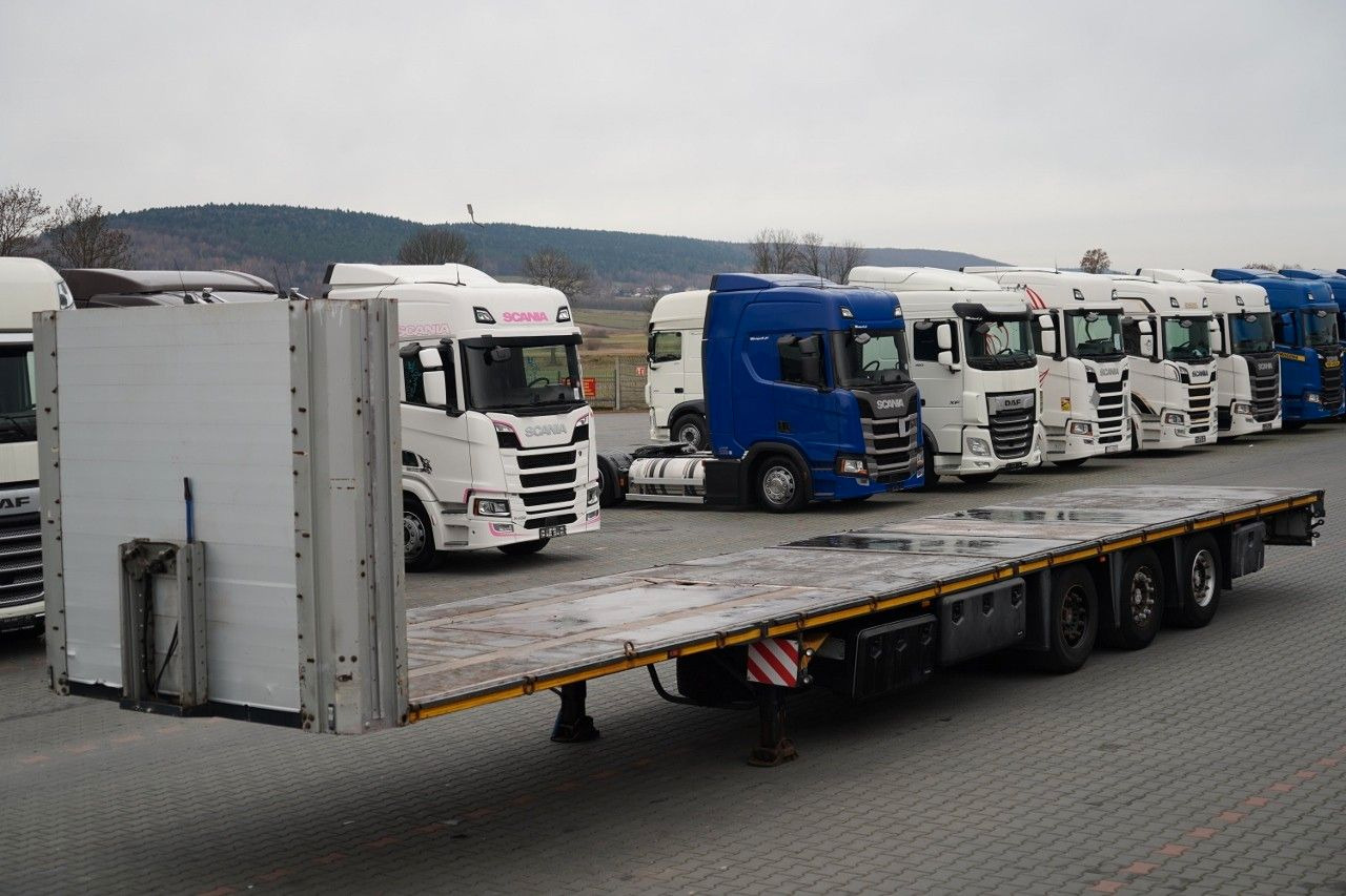 ZASŁAW PLATFORMA NISKOPODWOZIOWA + HAKI PODKONTENERY - Semi-reboque plataforma/ Caixa aberta: foto 4 ZASŁAW PLATFORMA NISKOPODWOZIOWA + HAKI PODKONTENERY - Semi-reboque plataforma/ Caixa aberta: foto 4