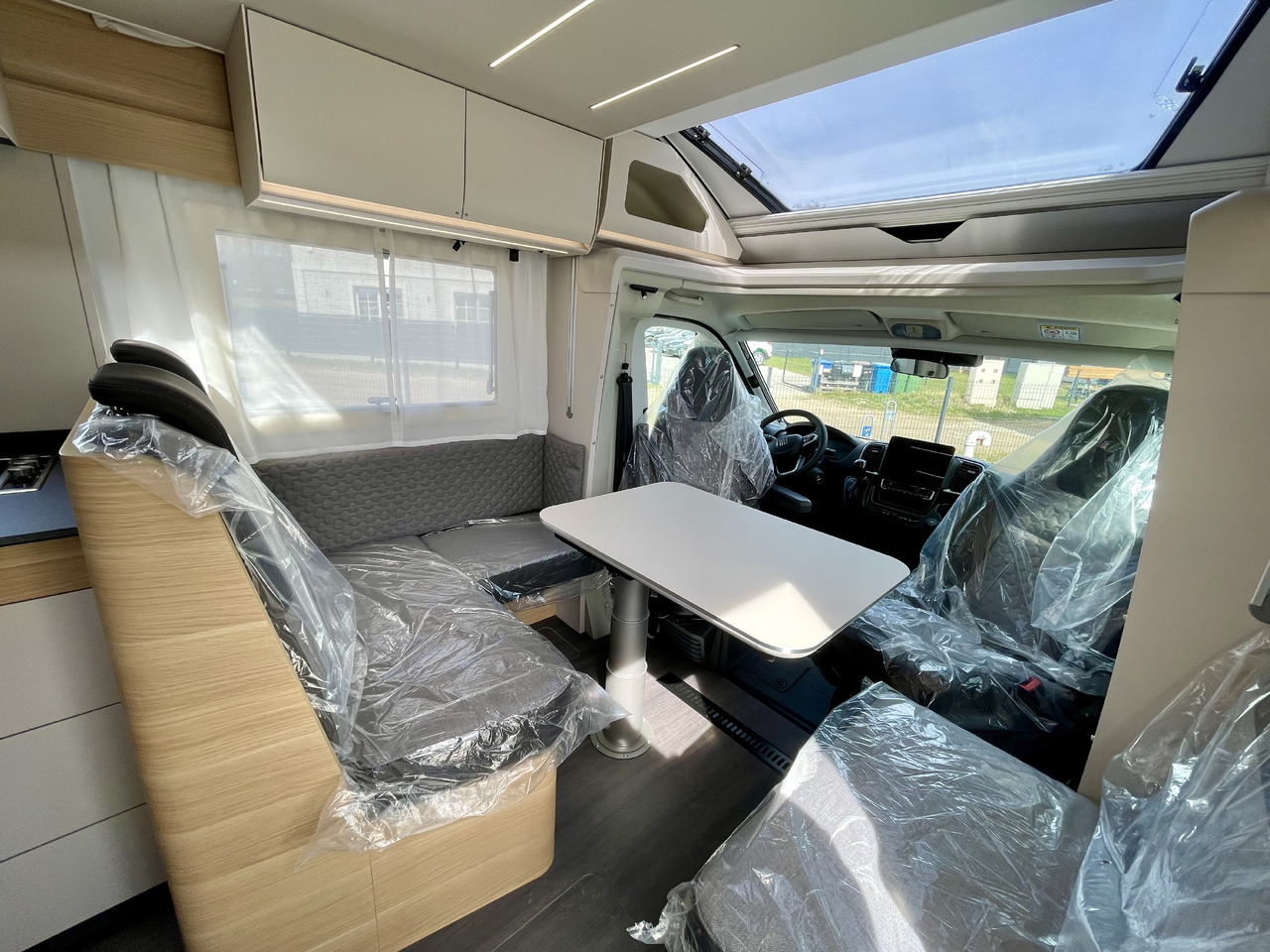 Autocaravana perfilada novo ADRIA Matrix 670 SL: foto 6 Autocaravana perfilada novo ADRIA Matrix 670 SL: foto 6
