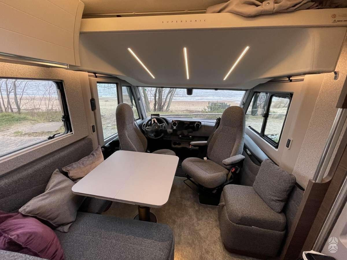Adria Super Sonic 780SL - Autocaravana: foto 5 Adria Super Sonic 780SL - Autocaravana: foto 5