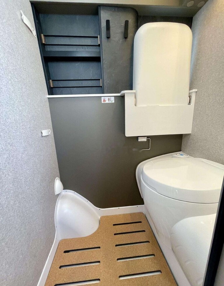 Locação financeira de Hymer Grand Canyon S 4x4 Hymer Grand Canyon S 4x4: foto 12