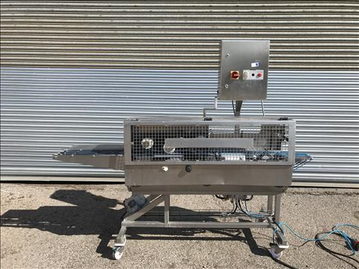 AFT Sandwich cutter - Máquina de padaria: foto 1 AFT Sandwich cutter - Máquina de padaria: foto 1