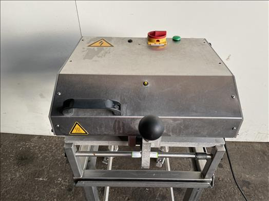Bljalbers BLJ150 pot sealer - Máquina de embalagem: foto 2 Bljalbers BLJ150 pot sealer - Máquina de embalagem: foto 2