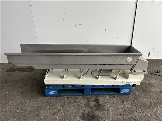 Cox and Plant Vibratory conveyor - Transportador: foto 1 Cox and Plant Vibratory conveyor - Transportador: foto 1