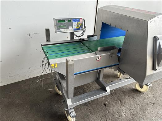 Loma IQ3+E Metal detector checkweigher - Equipamento de processamento de alimentos: foto 2 Loma IQ3+E Metal detector checkweigher - Equipamento de processamento de alimentos: foto 2