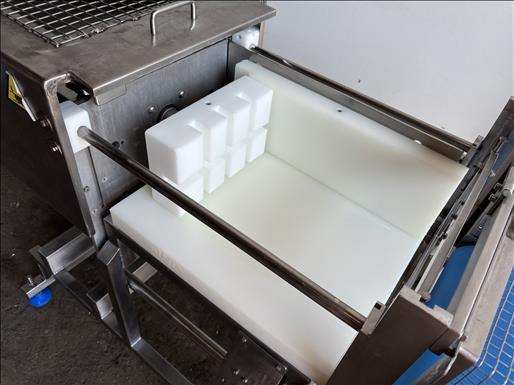 NNP Cheese block cutter - Equipamento de processamento de alimentos: foto 3 NNP Cheese block cutter - Equipamento de processamento de alimentos: foto 3