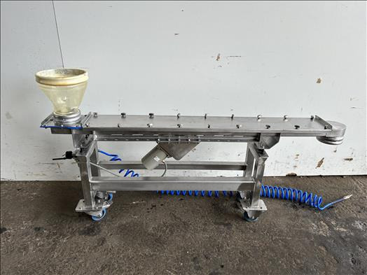 Vibtec Vibratory conveyor - Transportador: foto 1 Vibtec Vibratory conveyor - Transportador: foto 1