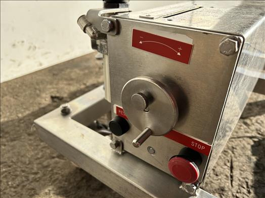 Winyard Minifill MKIII Depositor - Equipamento de processamento de alimentos: foto 3 Winyard Minifill MKIII Depositor - Equipamento de processamento de alimentos: foto 3