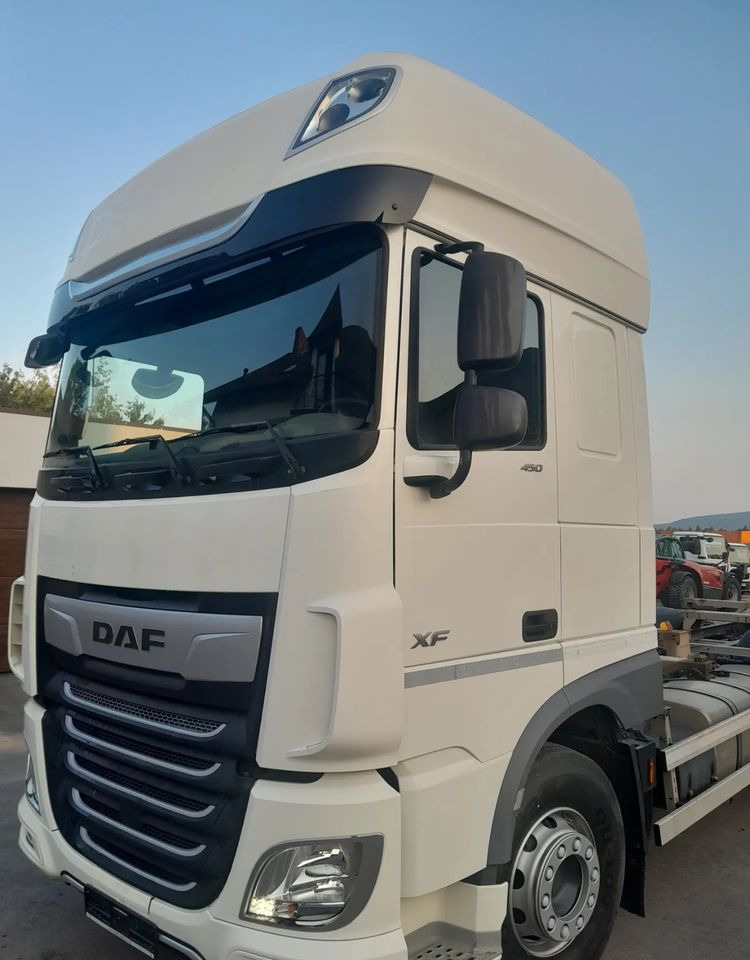 DAF XF 106 450 / BDF RETARDER - Camião chassi: foto 1 DAF XF 106 450 / BDF RETARDER - Camião chassi: foto 1