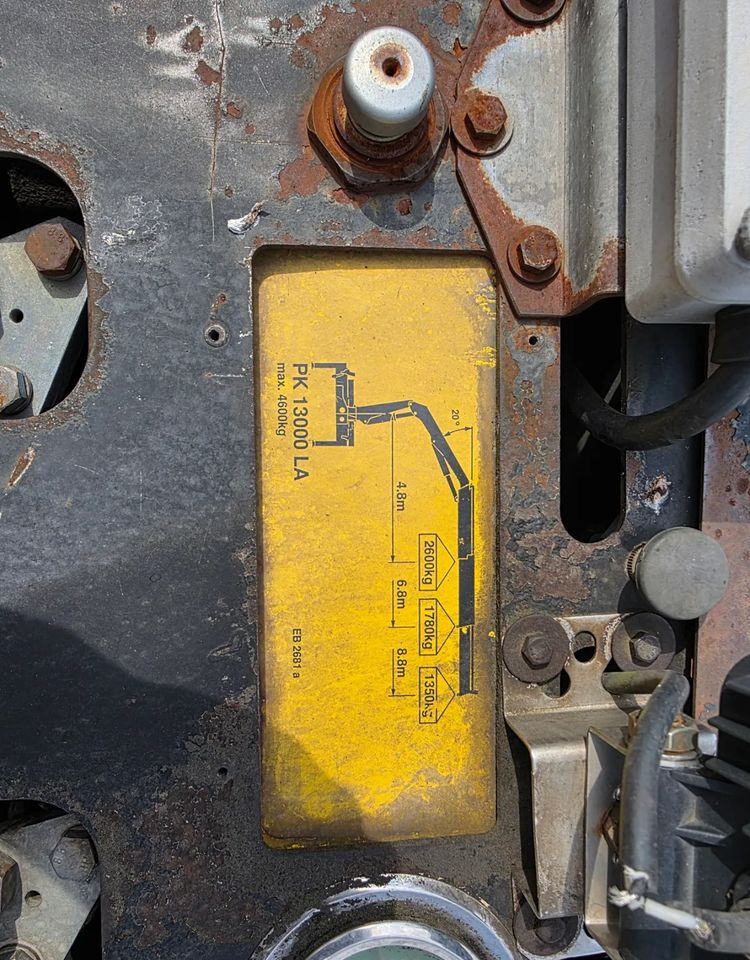 Volvo FM7 - Camião de caixa aberta/ Plataforma, Camião grua: foto 5 Volvo FM7 - Camião de caixa aberta/ Plataforma, Camião grua: foto 5