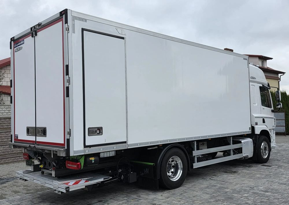 DAF CF 410 / E6 / ACC / CHŁODNIA + WINDA/ 16 PALET / MULTITEMPERATURA / 2021ROK / RETARDER / SPROWADZONY / JAK NOWA - Camião frigorífico: foto 4 DAF CF 410 / E6 / ACC / CHŁODNIA + WINDA/ 16 PALET / MULTITEMPERATURA / 2021ROK / RETARDER / SPROWADZONY / JAK NOWA - Camião frigorífico: foto 4