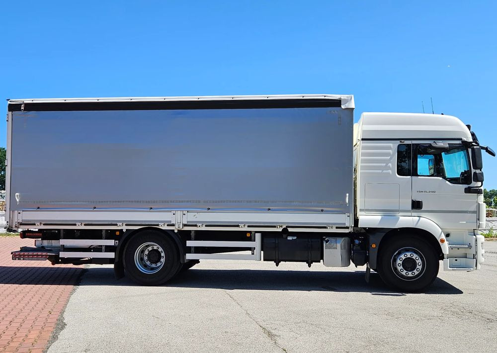 Camião de lona MAN TGM 15.290/E6/FIRANKA/BURTO-FIRANKA/SZKOŁA JAZDY/MAŁY ROZSTAW OSI/16PALET/WINDA/NISKI PRZEBIEG/2019/SERWISOWANY/JAK NOWY: foto 8