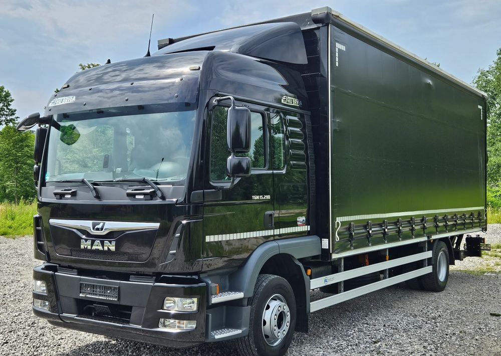 MAN TGM 15.290 / FIRANKA / 2019R / SPROWADZONY/ 7500 ŁADOWNOŚĆ / 18 PALET / E6 / JAK NOWY / WINDA / - Camião de lona: foto 1 MAN TGM 15.290 / FIRANKA / 2019R / SPROWADZONY/ 7500 ŁADOWNOŚĆ / 18 PALET / E6 / JAK NOWY / WINDA / - Camião de lona: foto 1