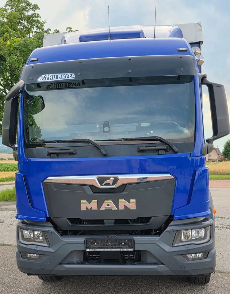 MAN TGM 18.320 / 18.290 / NOWY MODEL / E6 / 20PALET / 9200 ŁADOWNOŚĆ / SERWISOWANY / NISKI PRZEBIEG / WINDA / FIRANKA / SPROWADZONY / 2021 / NISKI PRZEBIEG /PIERWSZY WŁAŚCICIEL/ - Camião de lona: foto 3 MAN TGM 18.320 / 18.290 / NOWY MODEL / E6 / 20PALET / 9200 ŁADOWNOŚĆ / SERWISOWANY / NISKI PRZEBIEG / WINDA / FIRANKA / SPROWADZONY / 2021 / NISKI PRZEBIEG /PIERWSZY WŁAŚCICIEL/ - Camião de lona: foto 3
