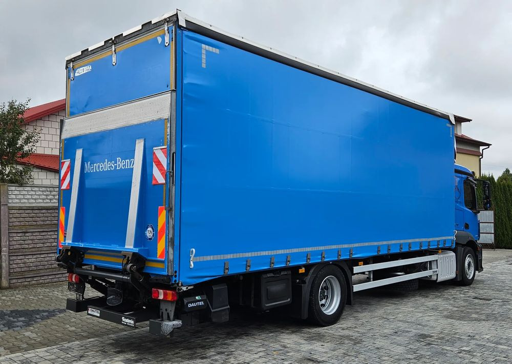 Mercedes-Benz ACTROS 1835 / FIRANKA / WINDA / 19 EUROPALET / AUTOMAT / Z NIEMIEC / 2016/DUŻA ŁADOWNOŚĆ - Camião de lona: foto 4 Mercedes-Benz ACTROS 1835 / FIRANKA / WINDA / 19 EUROPALET / AUTOMAT / Z NIEMIEC / 2016/DUŻA ŁADOWNOŚĆ - Camião de lona: foto 4
