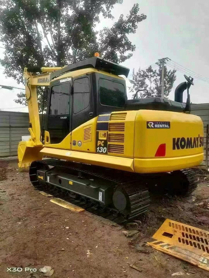 Komatsu PC 130-7 PC130 PC130-7 - Escavadora de rastos: foto 4 Komatsu PC 130-7 PC130 PC130-7 - Escavadora de rastos: foto 4