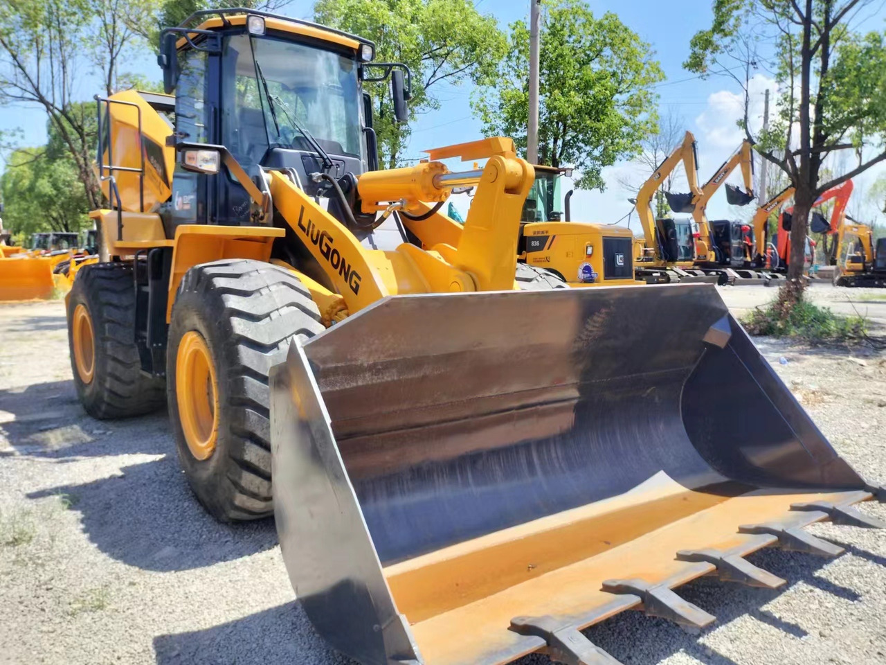 Pá carregadora de rodas LIUGONG 856H: foto 6