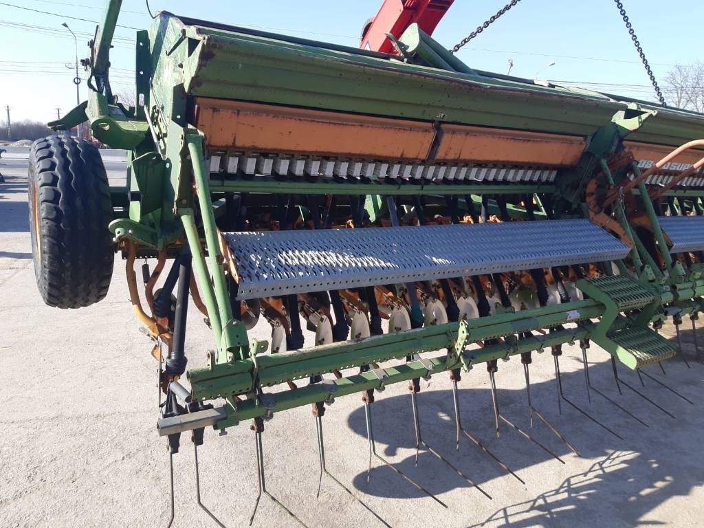 Amazone D8-60 Super  - Semeadeira: foto 3 Amazone D8-60 Super  - Semeadeira: foto 3