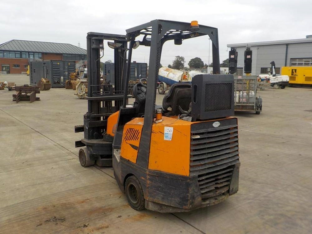 Bendi 20S Aisle Master - Empilhador a gás: foto 2 Bendi 20S Aisle Master - Empilhador a gás: foto 2