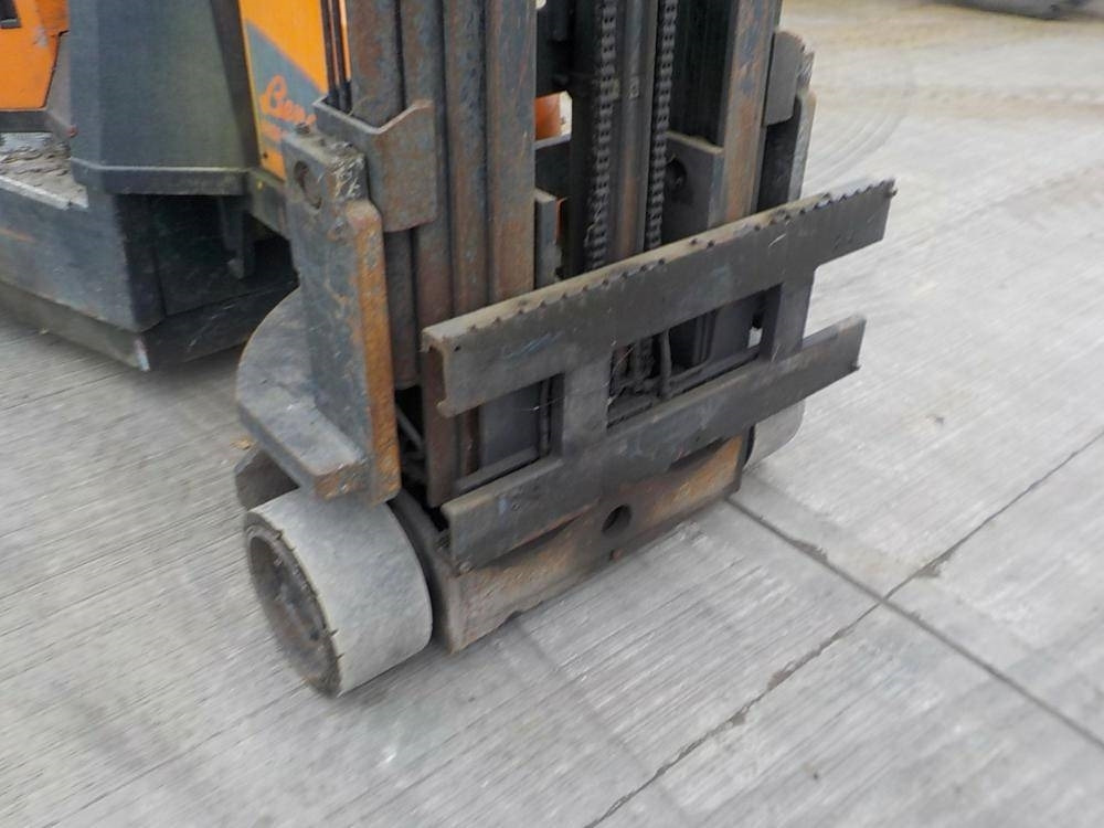 Bendi 20S Aisle Master - Empilhador a gás: foto 5 Bendi 20S Aisle Master - Empilhador a gás: foto 5