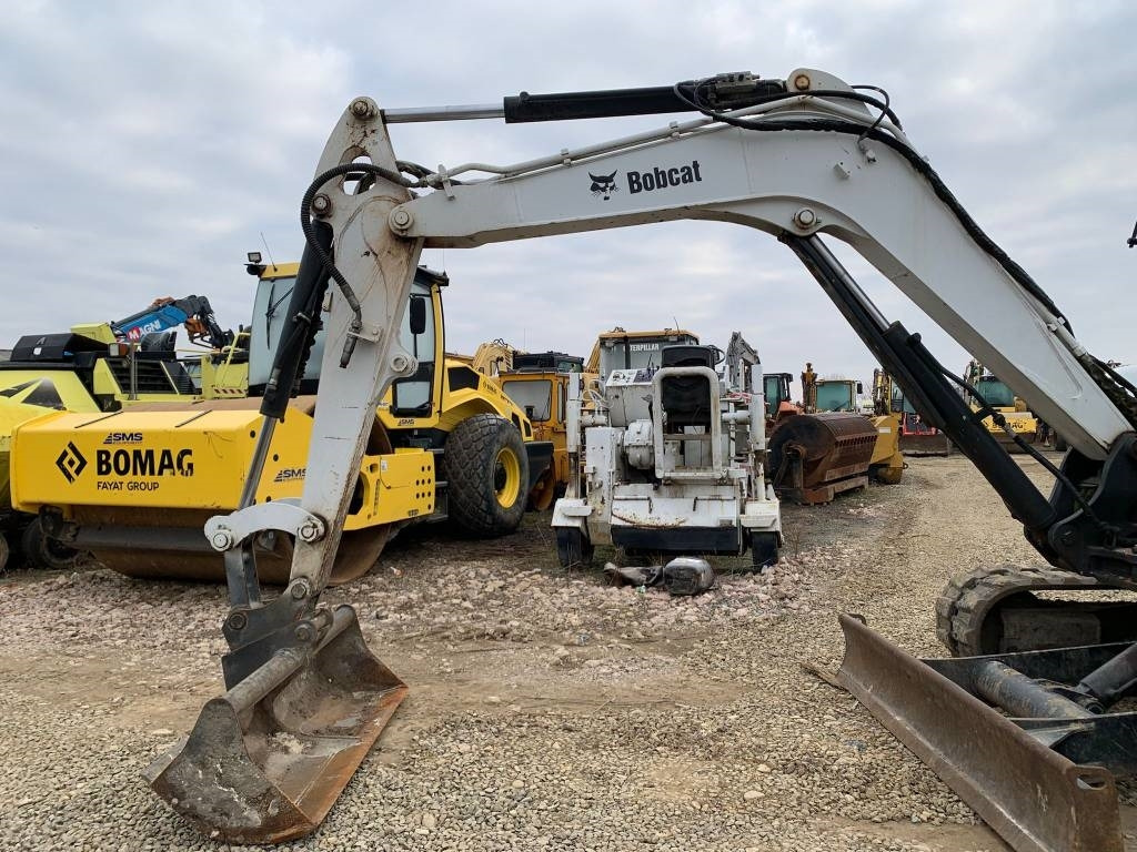 Bobcat E 60 - Mini escavadeira: foto 4 Bobcat E 60 - Mini escavadeira: foto 4