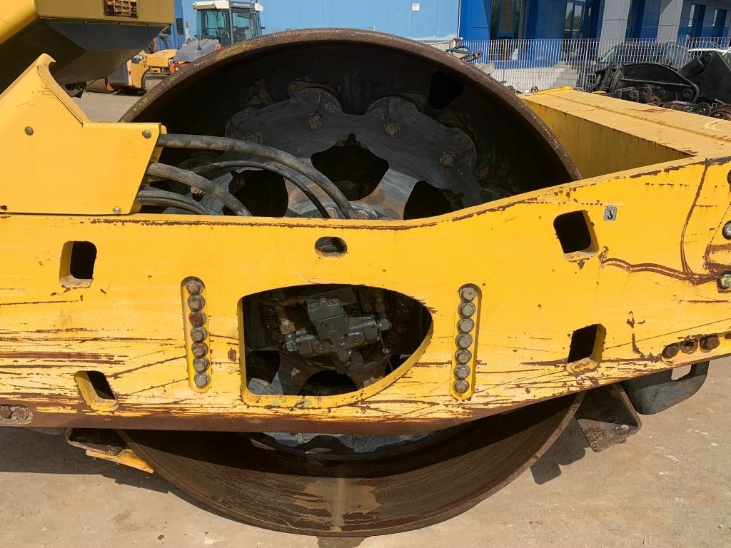 Bomag BW 219 D H-4 - Compactador: foto 4 Bomag BW 219 D H-4 - Compactador: foto 4