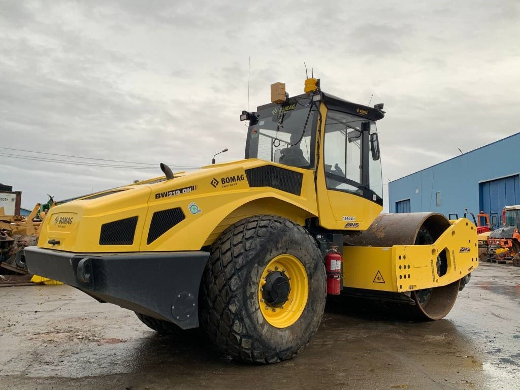 Compactador Bomag BW219 DH5+3D Trimble GPS: foto 6