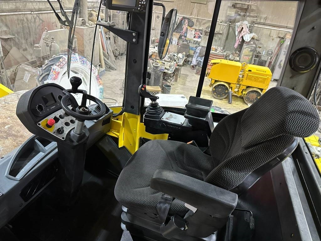 Compactador Bomag BW219 DH5+3D Trimble GPS: foto 15